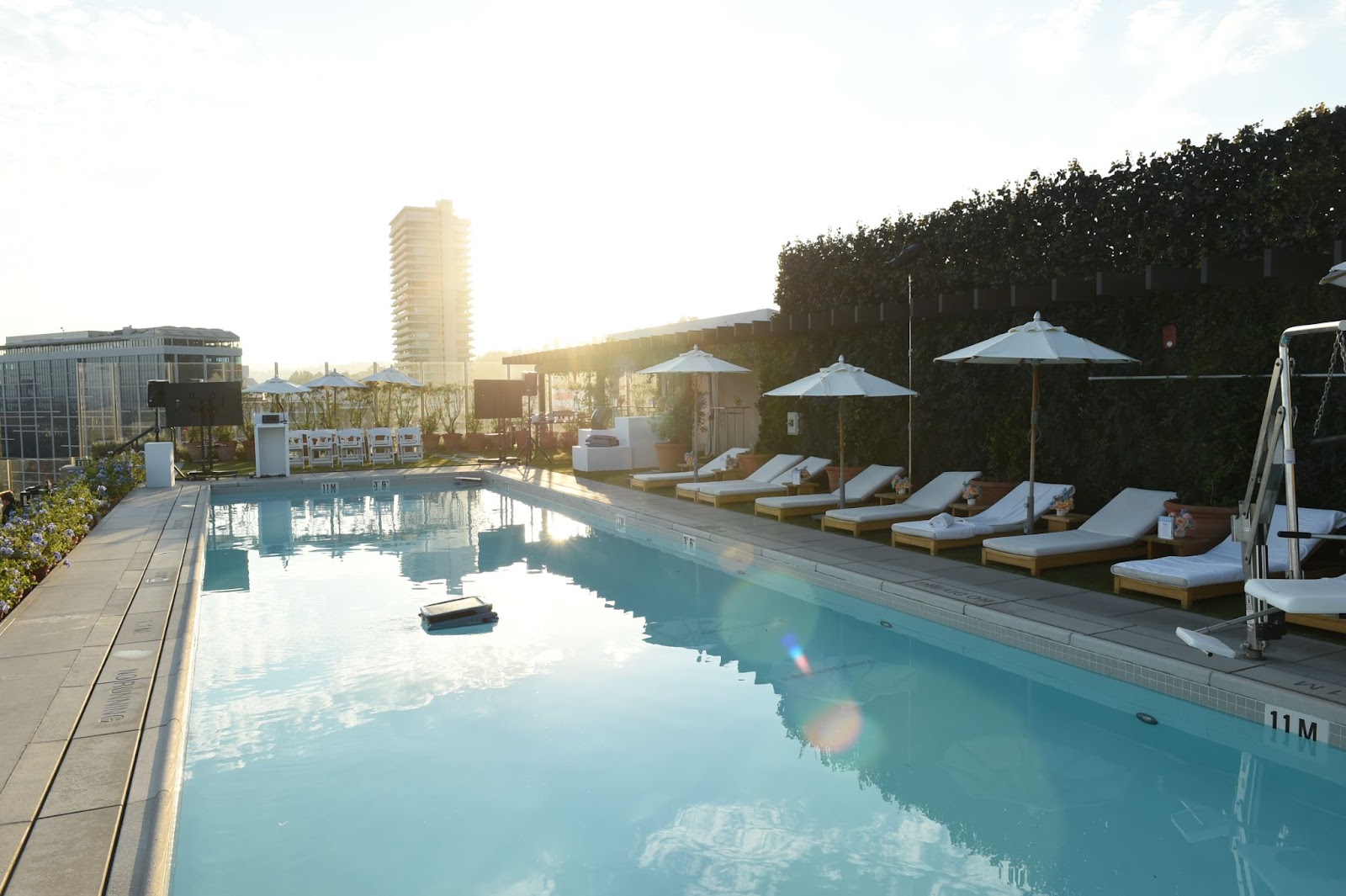 How Much Does It Cost to Fill a 10,000 Gallon Pool?