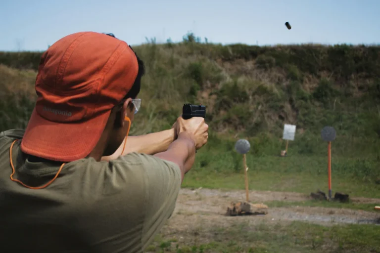 15 Safety Tips for Handling Flare Guns Properly