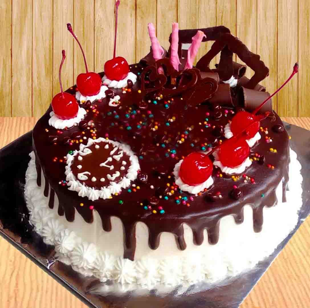 Opt For Cake Delivery Online Store To Taste Delish Cakes