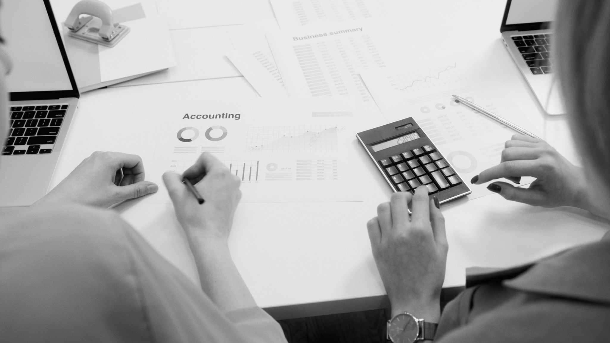 Outgrown Your CPA? Signs You Need an Insurance Agency Accountant