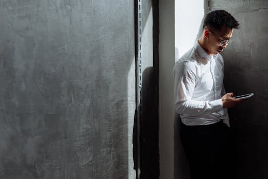 The Mobile Imperative: How Mobility Embodies a Lean Business Model Unpacked