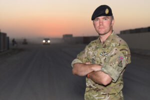 Cómo ayudar a su hija adolescente con su imagen corporal