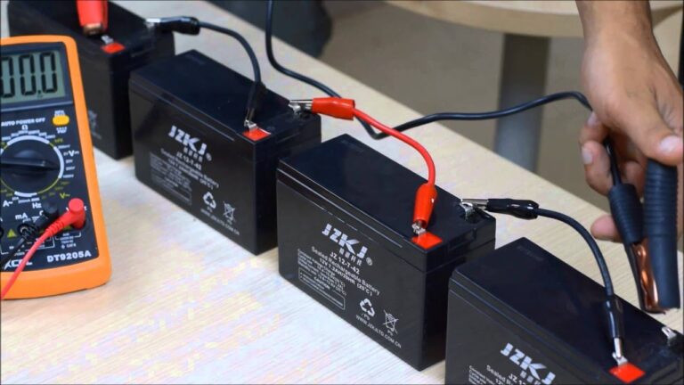 Connecting Batteries in Series or in Parallel: Which Is Better?
