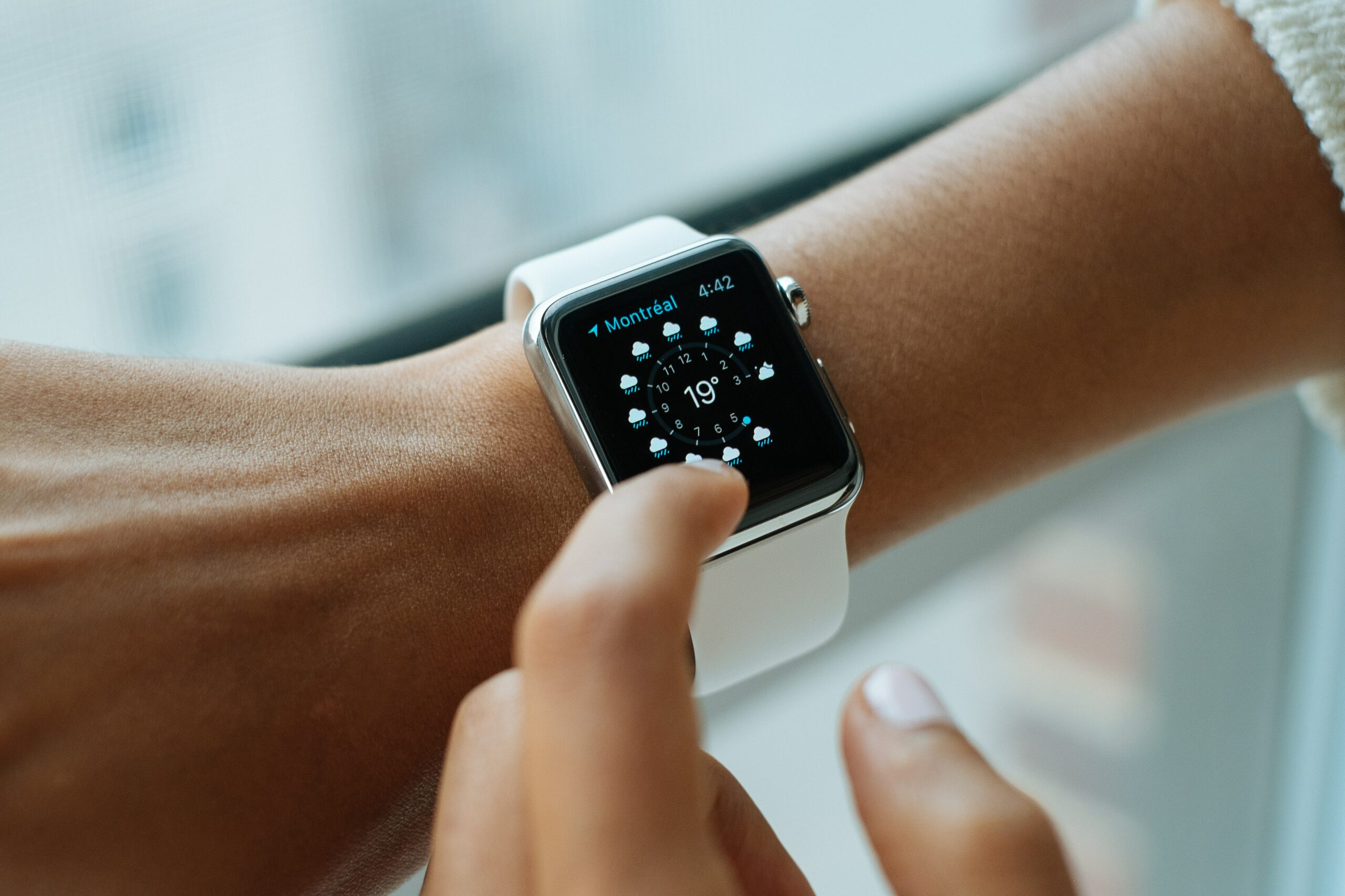 Best Apple Products for Students Getting Education Remotely