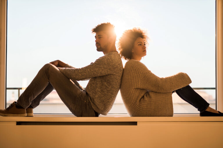 How a Life Coach Helps in Dealing with Stressful Relationships